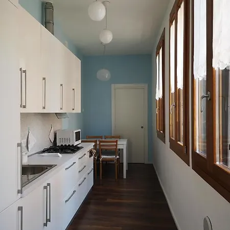 Apartamento Guglie Palace *